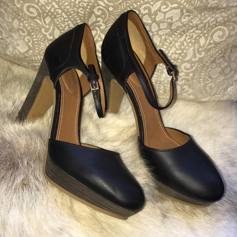 SeeByChloe Platform Heel